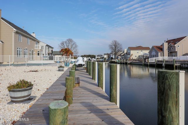 41 Long Point Drive, Brick, NJ 08723