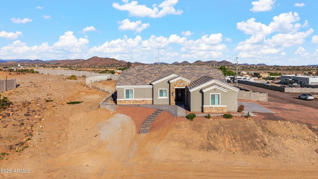11422 W TETHER Trail, Peoria, AZ 85383 — photo 3