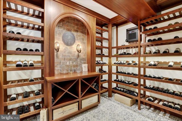 1283 CLEARVIEW DR, Yardley, PA 19067