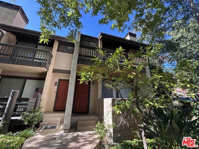 21820 Marylee Street 234, Woodland Hills (los Angeles), CA 91367