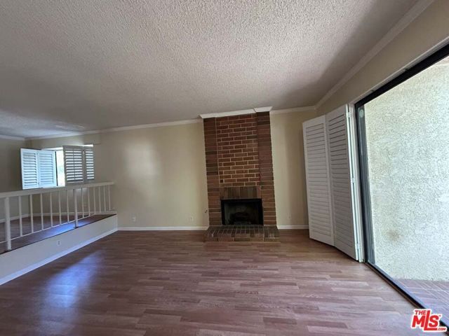 21820 Marylee Street 234, Woodland Hills (los Angeles), CA 91367