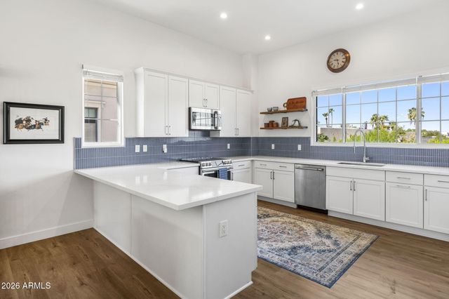 4438 N 27TH Street 18, Phoenix, AZ 85016