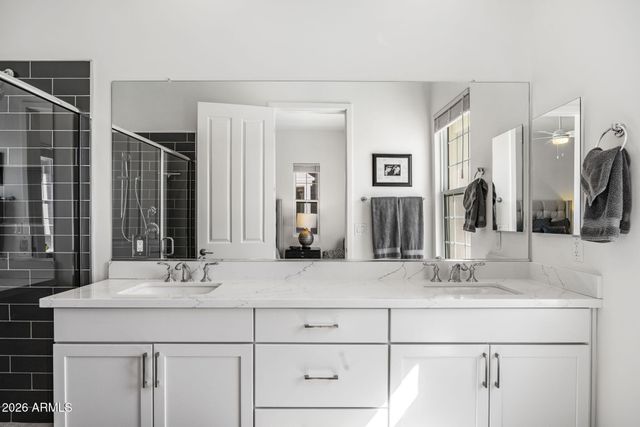 4438 N 27TH Street 18, Phoenix, AZ 85016