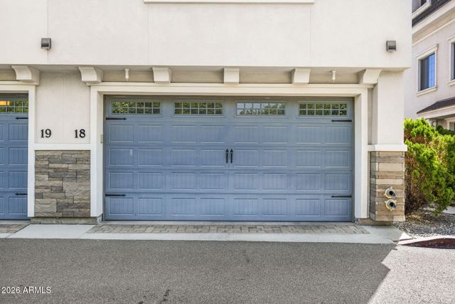 4438 N 27TH Street 18, Phoenix, AZ 85016