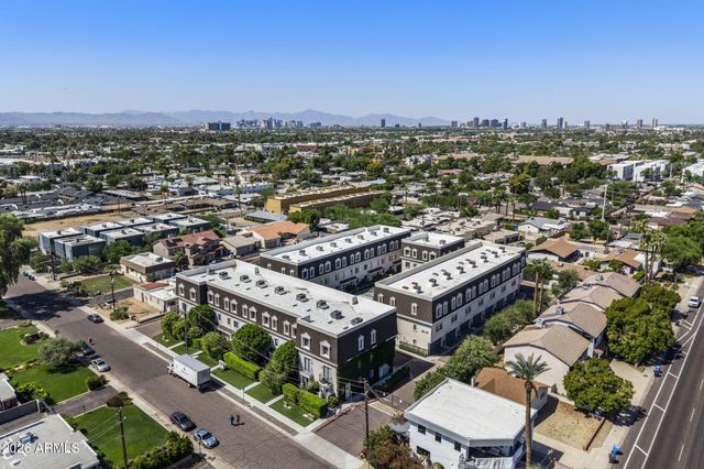4438 N 27TH Street 18, Phoenix, AZ 85016