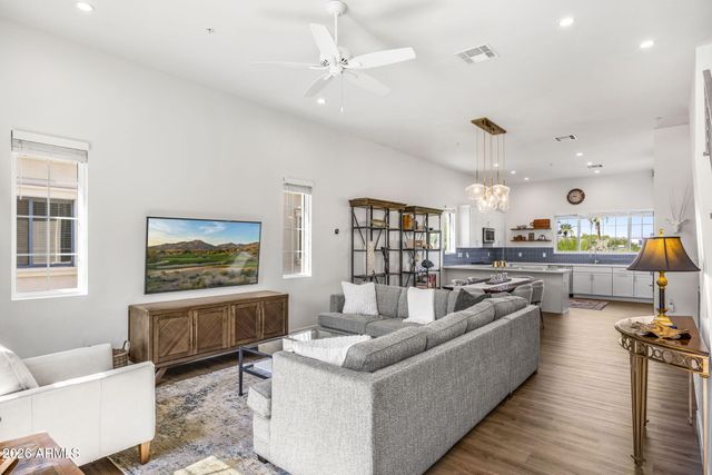 4438 N 27TH Street 18, Phoenix, AZ 85016