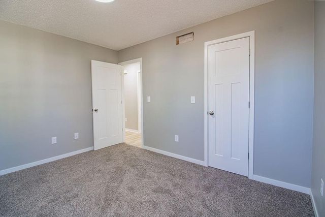 1206 Foxridge Drive, Warrensburg, MO 64093