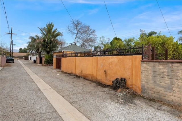 14763 San Fernando Mission Boulevard, Mission Hills (san Fernando), CA 91345