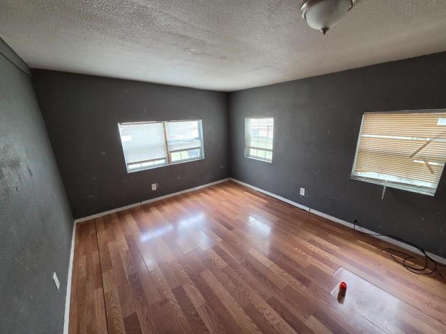 5605 Ramey Avenue, Fort Worth, TX 76112