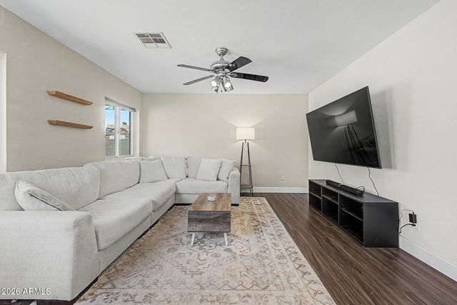 19420 N 8TH Street, Phoenix, AZ 85024