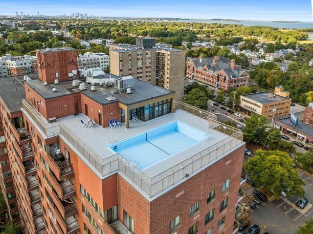 77 Adams St 605, Quincy, MA 02169