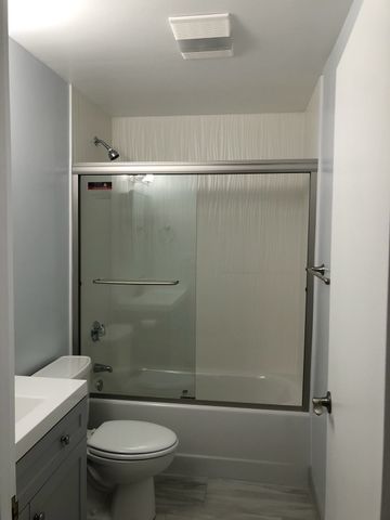 77 Adams St 605, Quincy, MA 02169