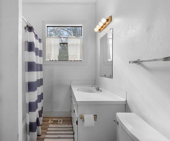 1139 Private Road 7009 RD, Lexington, TX 78947