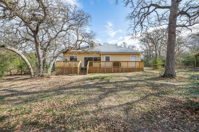 1139 Private Road 7009 RD, Lexington, TX 78947