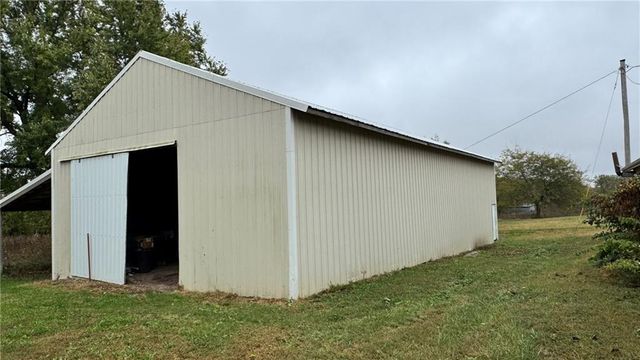 12971 NW County Road 14781 Road, Drexel, MO 64742