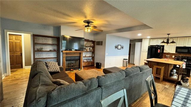 12971 NW County Road 14781 Road, Drexel, MO 64742