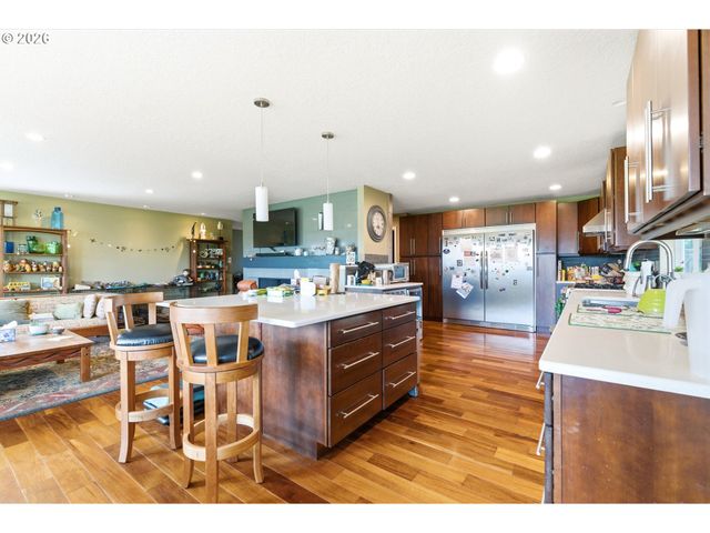 14920 Nw NORTHUMBRIA Ln, Beaverton, OR 97006