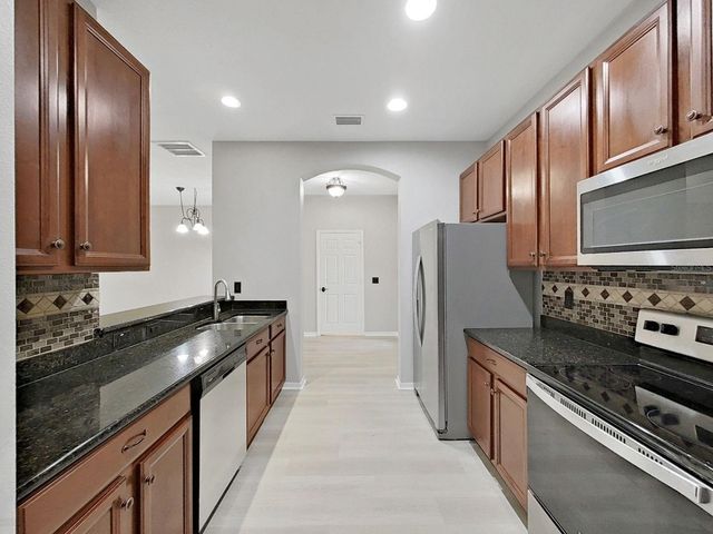 20119 WEEPING LAUREL PLACE, Tampa, FL 33647