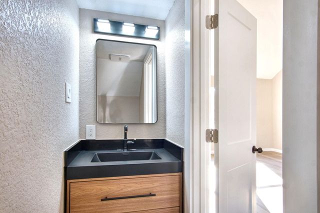 7511 Weatherhill Lane, Houston, TX 77041