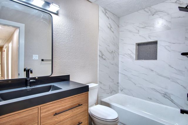 7511 Weatherhill Lane, Houston, TX 77041