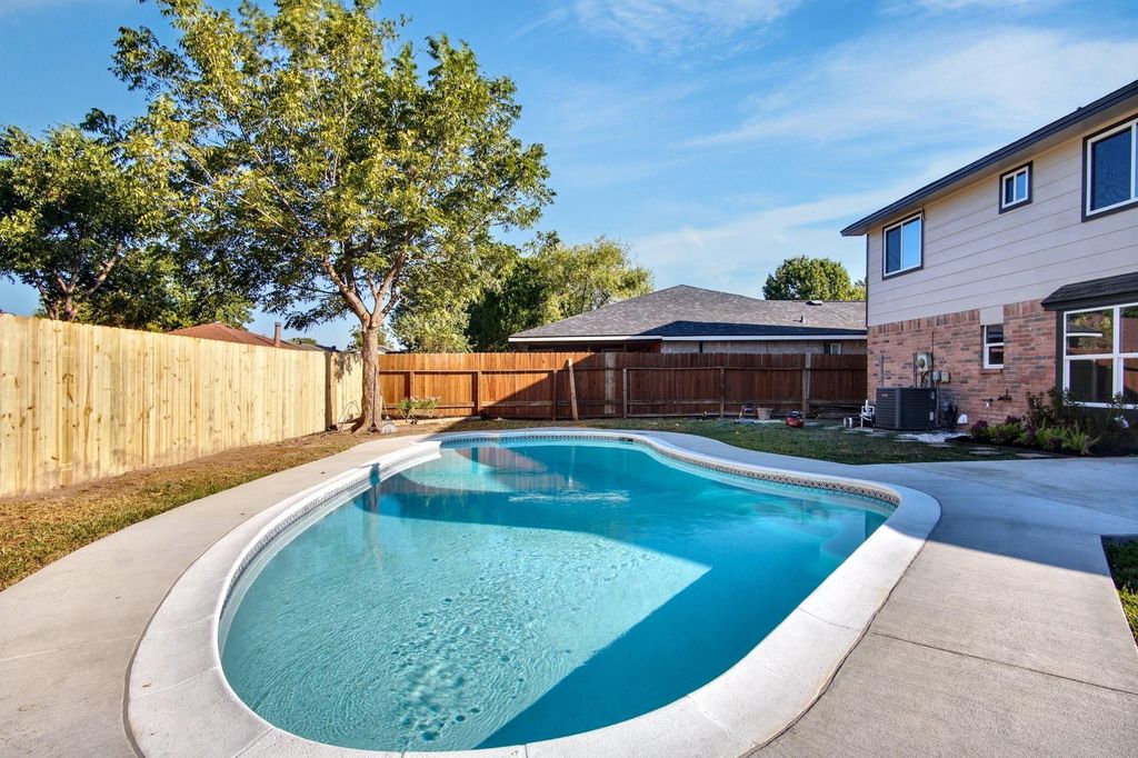 7511 Weatherhill Lane, Houston, TX 77041