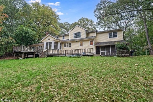240 Ottowa Ln, Franklin Lakes Boro, NJ 07417