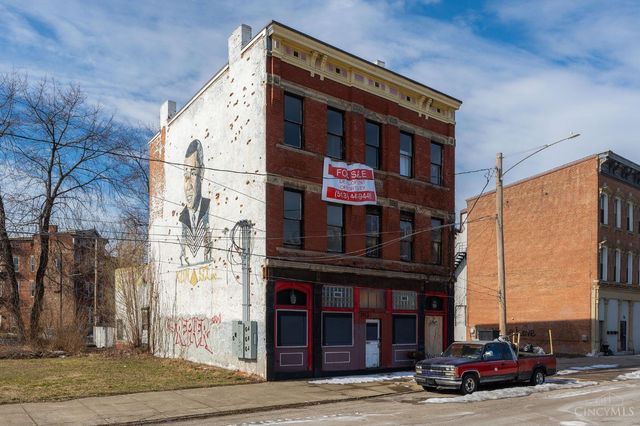 1913 Central Avenue, Cincinnati, OH 45214