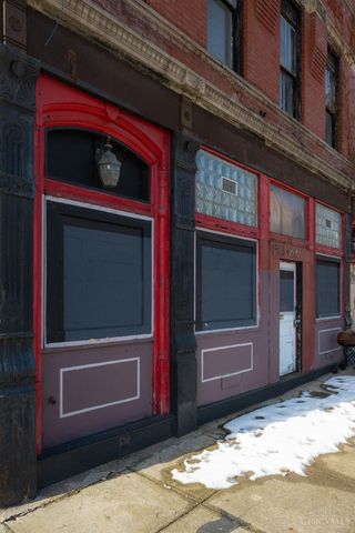 1913 Central Avenue, Cincinnati, OH 45214