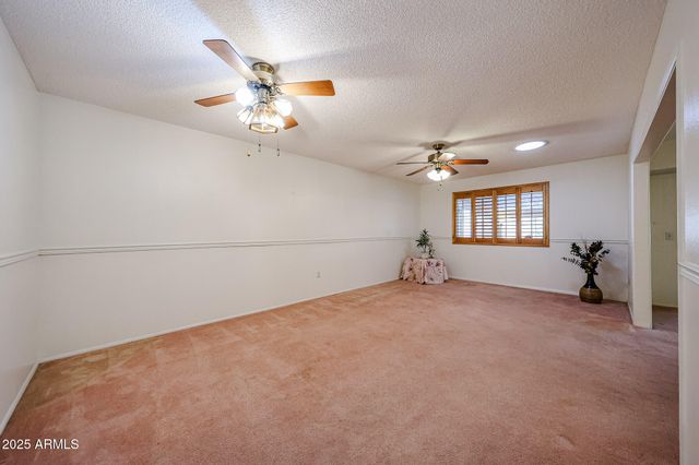 11040 W SALEM Drive, Sun City, AZ 85351