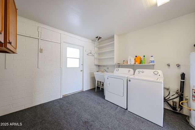 11040 W SALEM Drive, Sun City, AZ 85351