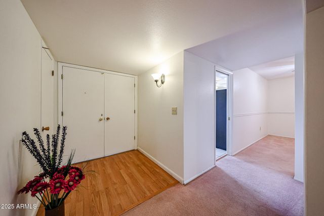 11040 W SALEM Drive, Sun City, AZ 85351