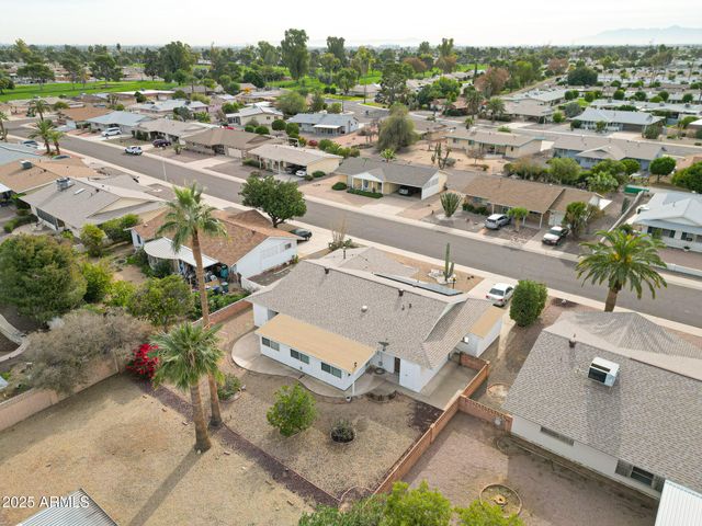 11040 W SALEM Drive, Sun City, AZ 85351