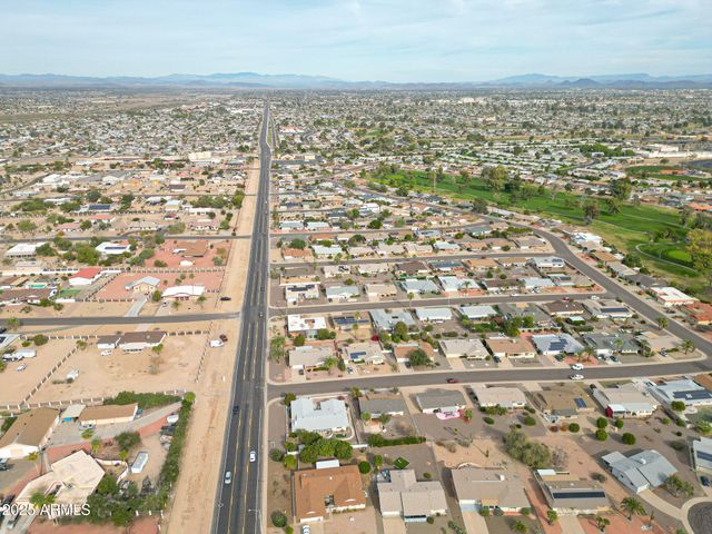 11040 W SALEM Drive, Sun City, AZ 85351