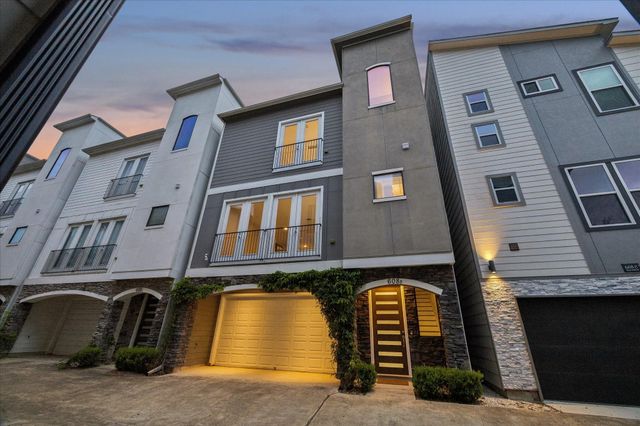 608 W 28th Street B, Houston, TX 77008