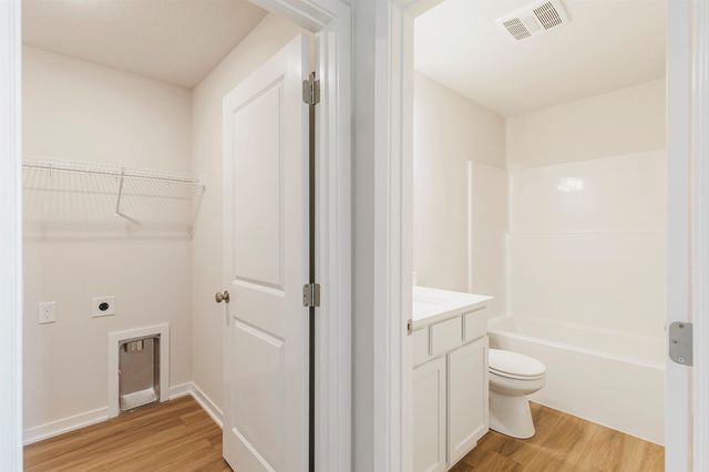 1000 Commons Court, Carlisle, IA 50047