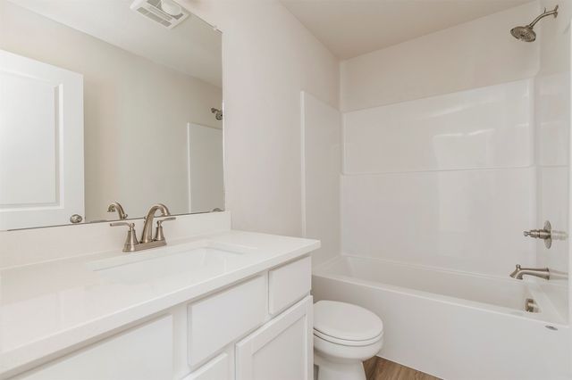 1000 Commons Court, Carlisle, IA 50047