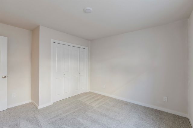 1000 Commons Court, Carlisle, IA 50047