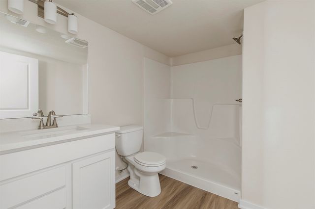 1000 Commons Court, Carlisle, IA 50047