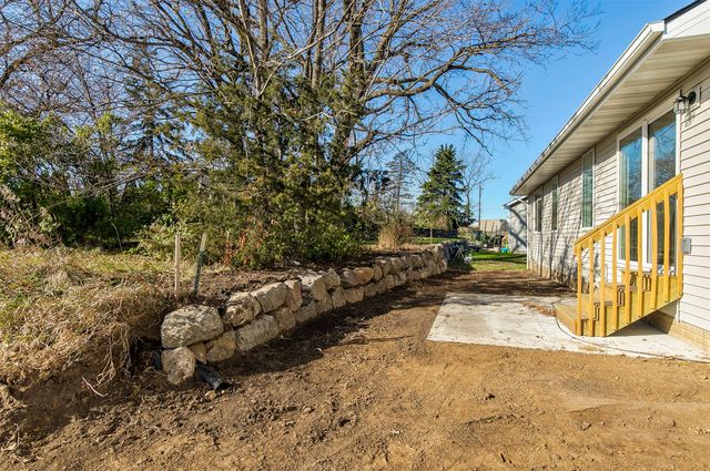 1000 Commons Court, Carlisle, IA 50047