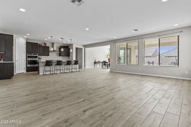 8615 W PALO VERDE Drive, Glendale, AZ 85305