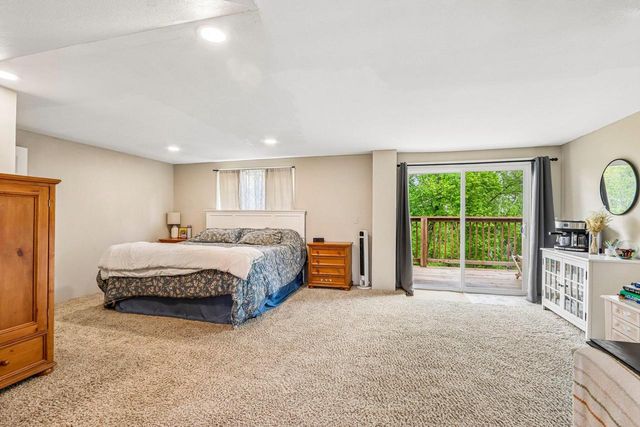 5530 Beaver Dam ROAD, West Bend, WI 53090
