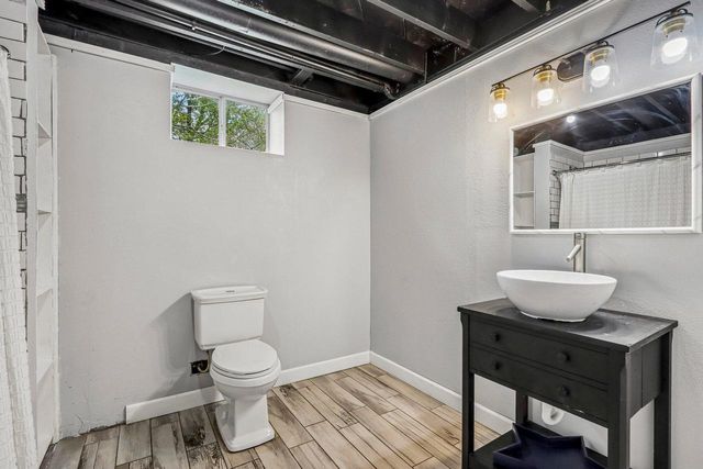 5530 Beaver Dam ROAD, West Bend, WI 53090
