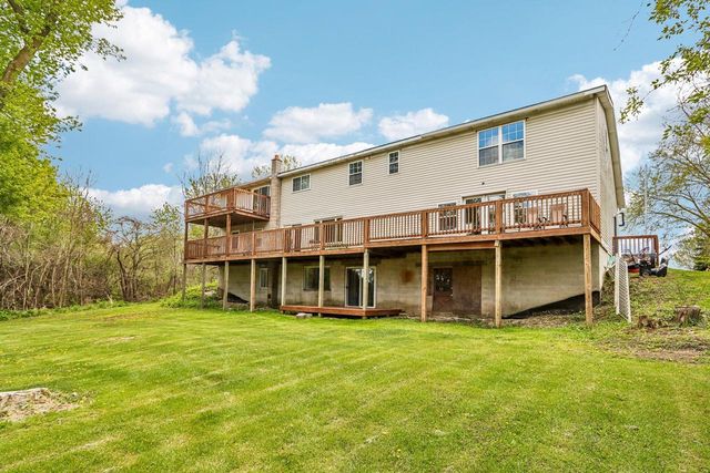 5530 Beaver Dam ROAD, West Bend, WI 53090