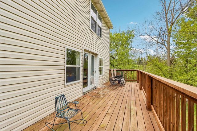 5530 Beaver Dam ROAD, West Bend, WI 53090