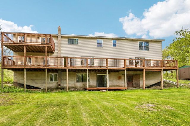 5530 Beaver Dam ROAD, West Bend, WI 53090