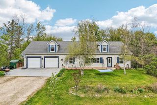 5530 Beaver Dam ROAD, West Bend, WI 53090