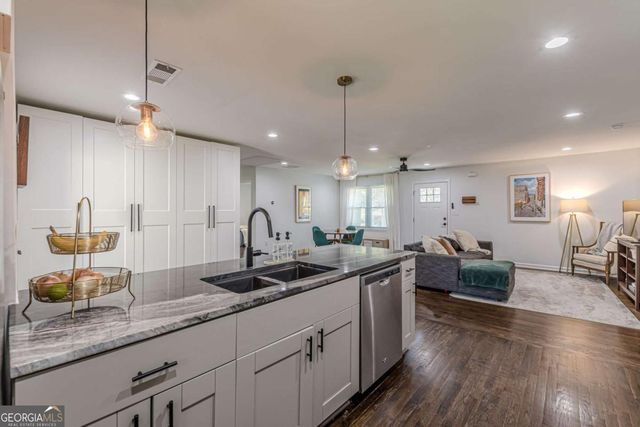 1692 Derrill Drive, Decatur, GA 30032