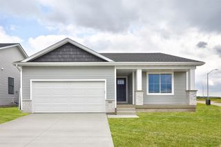1101 Featherstone Avenue NE, Bondurant, IA 50035