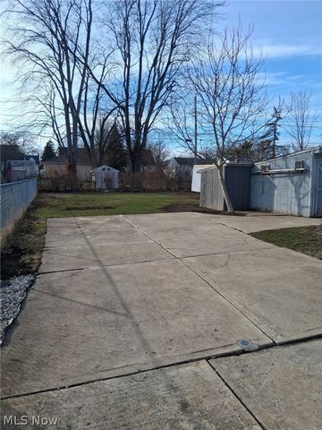 3058 Dayton Avenue, Lorain, OH 44055