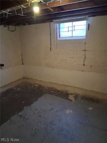 3058 Dayton Avenue, Lorain, OH 44055